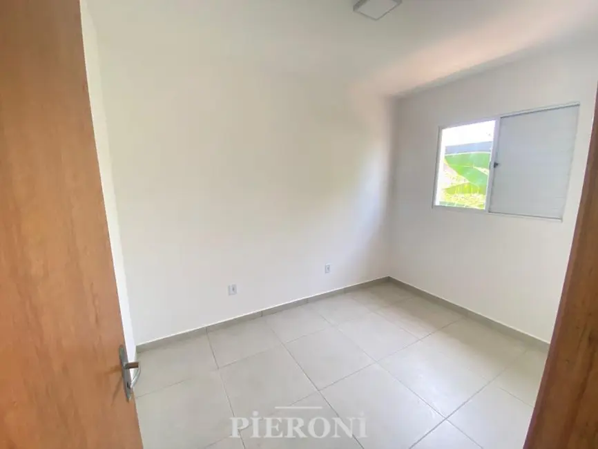 Foto 9 de Casa com 2 quartos à venda, 44m2 em Vila Sônia, Praia Grande - SP