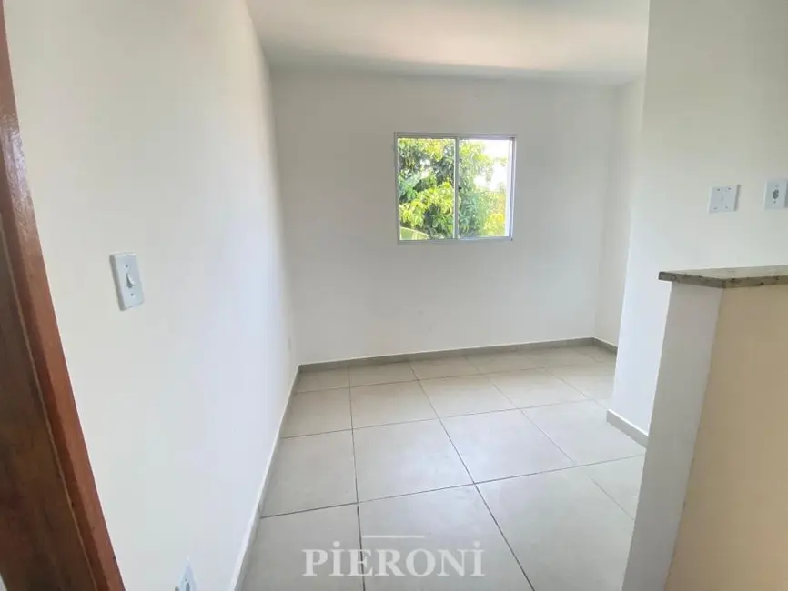 Foto 2 de Casa com 2 quartos à venda, 44m2 em Vila Sônia, Praia Grande - SP