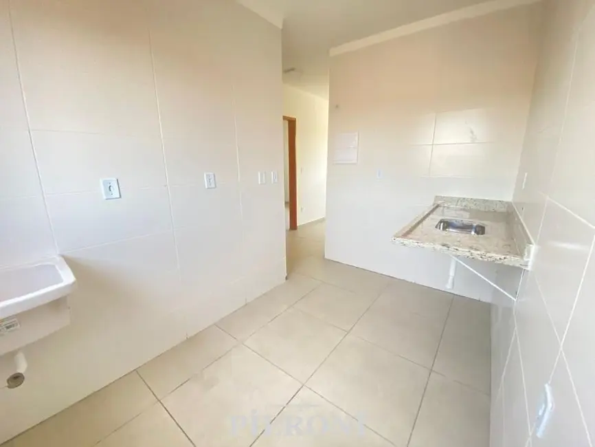 Foto 6 de Casa com 2 quartos à venda, 44m2 em Vila Sônia, Praia Grande - SP