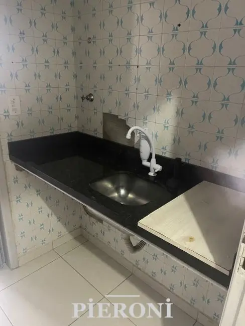 Foto 4 de Kitnet com 1 quarto à venda, 18m2 em Ocian, Praia Grande - SP