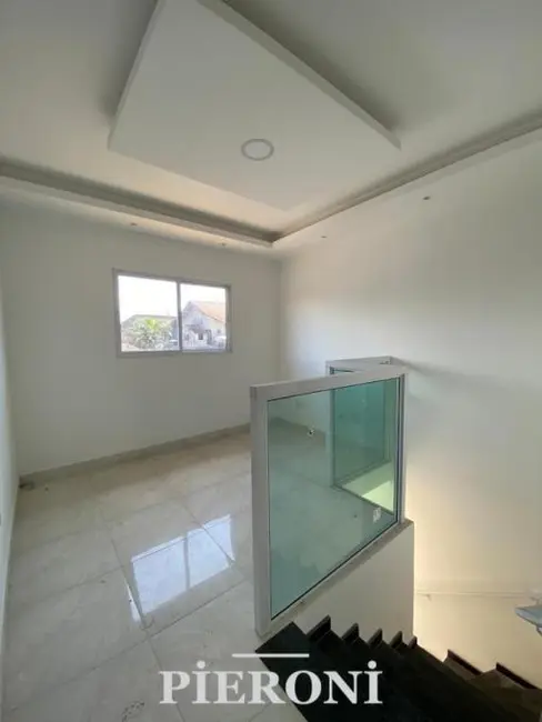 Foto 1 de Casa com 2 quartos à venda, 39m2 em Glória, Praia Grande - SP