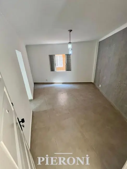 Apartamento com 1 quarto à venda, 48m2 em Guilhermina, Praia Grande - SP - imagem 2 Foto 2 de Apartamento com 1 quarto à venda, 48m2 em Guilhermina, Praia Grande - SP