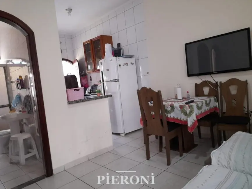 Foto 2 de Casa com 1 quarto à venda, 43m2 em Aviação, Praia Grande - SP
