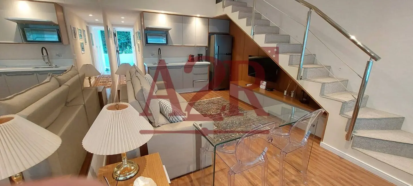 Foto 9 de Loft / Flat com 2 quartos à venda em Angra Dos Reis - RJ