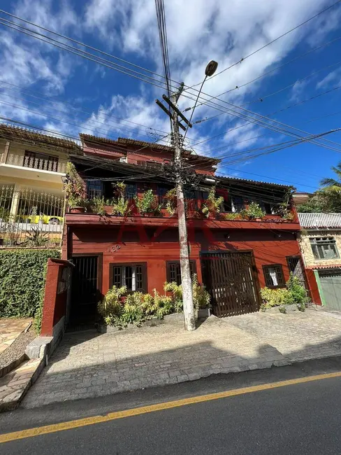 Foto 1 de Casa à venda em Parque das Palmeiras, Angra Dos Reis - RJ