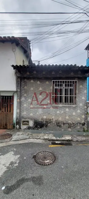 Casa com 1 quarto para alugar em Centro, Angra Dos Reis - RJ - imagem 1 Foto 1 de Casa com 1 quarto para alugar em Centro, Angra Dos Reis - RJ