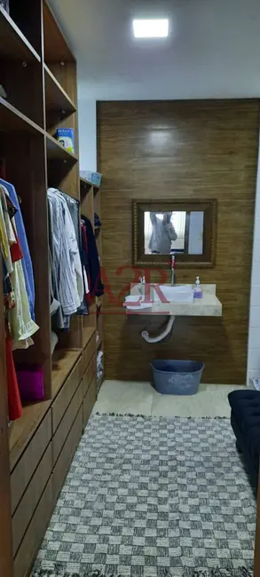 Foto 2 de Casa de Condomínio com 3 quartos à venda, 220m2 em Marinas, Angra Dos Reis - RJ