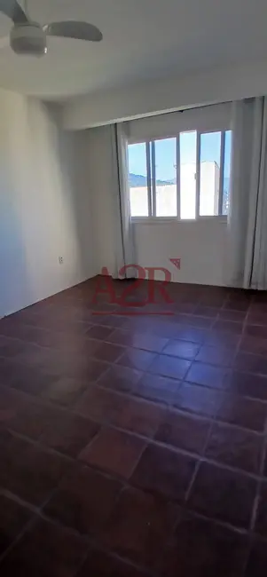 Foto 3 de Apartamento com 2 quartos para alugar em Morro do Carmo, Angra Dos Reis - RJ