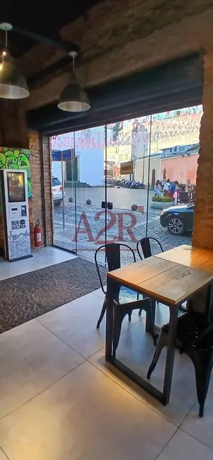 Foto 2 de Sala Comercial à venda e para alugar, 160m2 em Centro, Angra Dos Reis - RJ