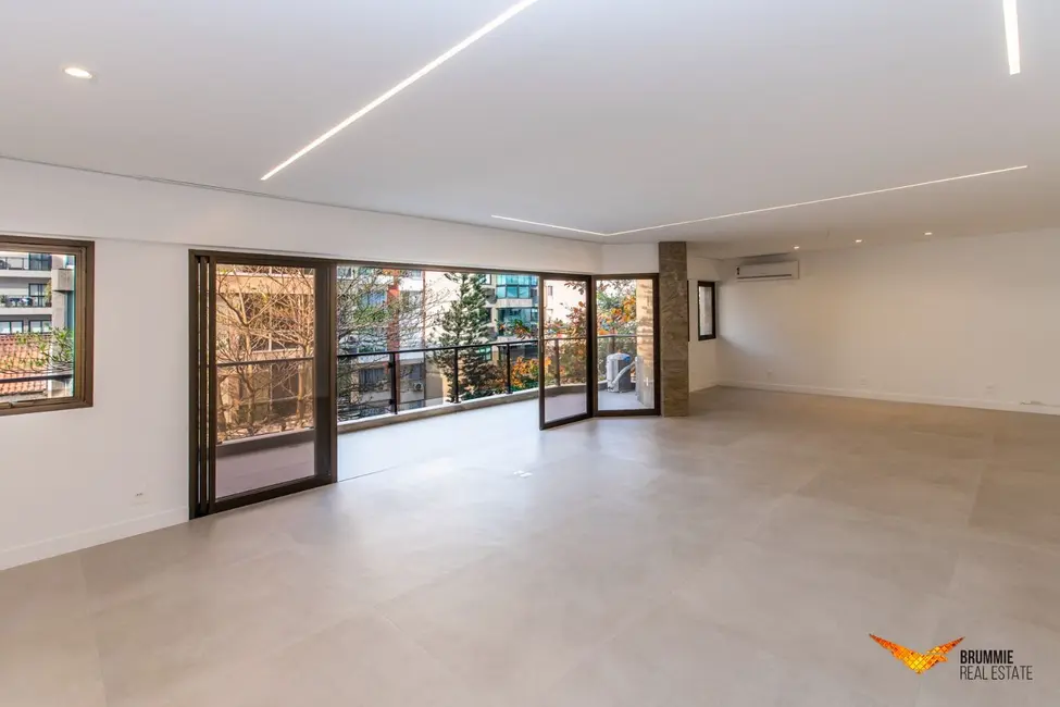 Foto 4 de Apartamento com 3 quartos à venda, 240m2 em Leblon, Rio De Janeiro - RJ