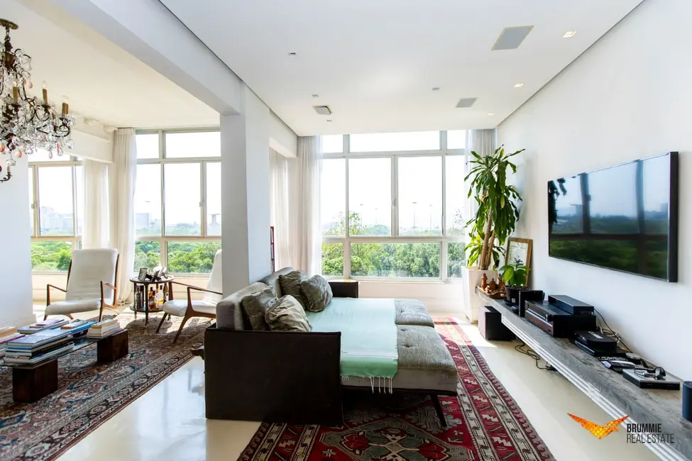 Apartamento com 3 quartos à venda, 230m2 em Glória, Rio De Janeiro - RJ - imagem 4 Foto 4 de Apartamento com 3 quartos à venda, 230m2 em Glória, Rio De Janeiro - RJ