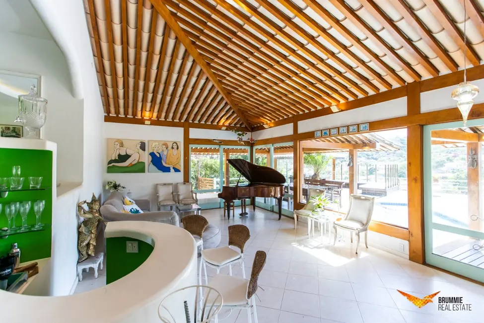 Foto 9 de Casa de Condomínio com 5 quartos à venda, 400m2 em Armacao Dos Buzios - RJ