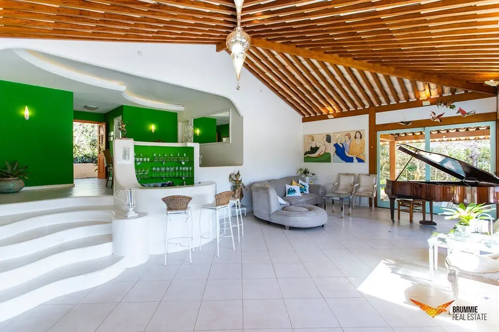 Foto 3 de Casa de Condomínio com 5 quartos à venda, 400m2 em Armacao Dos Buzios - RJ