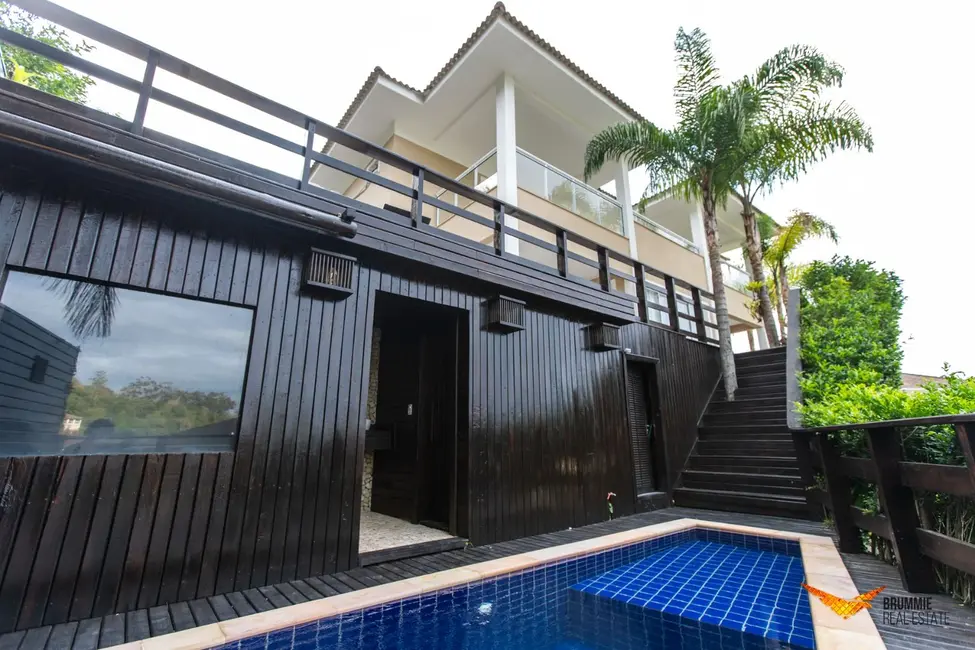 Foto 1 de Casa de Condomínio com 4 quartos à venda, 735m2 em Recreio dos Bandeirantes, Rio De Janeiro - RJ