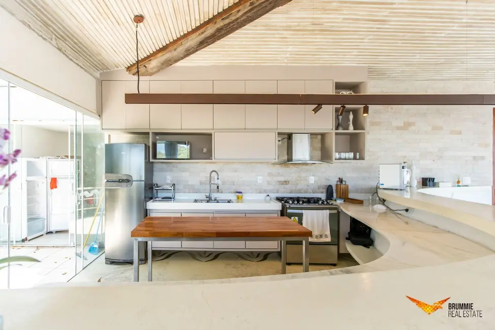 Foto 8 de Casa de Condomínio com 5 quartos à venda, 1000m2 em Armacao Dos Buzios - RJ