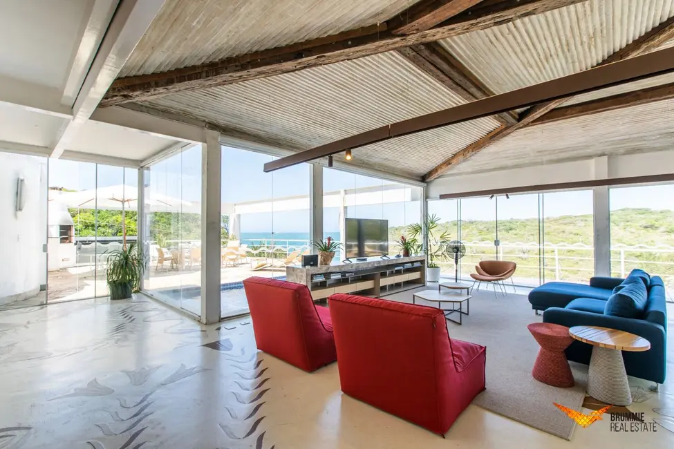 Foto 3 de Casa de Condomínio com 5 quartos à venda, 1000m2 em Armacao Dos Buzios - RJ