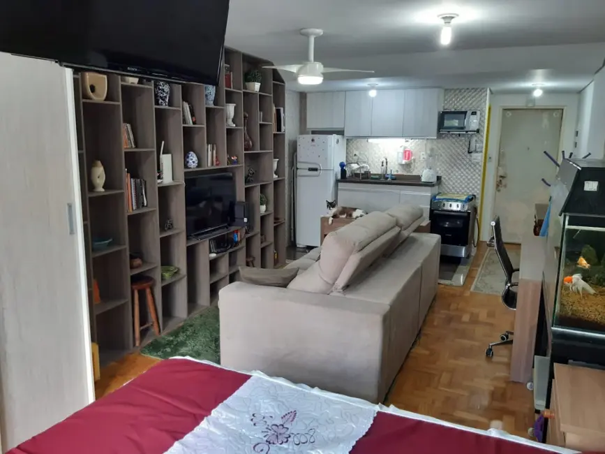 Apartamento com 1 quarto à venda, 34m2 em República, São Paulo - SP - imagem 3 Foto 3 de Apartamento com 1 quarto à venda, 34m2 em República, São Paulo - SP