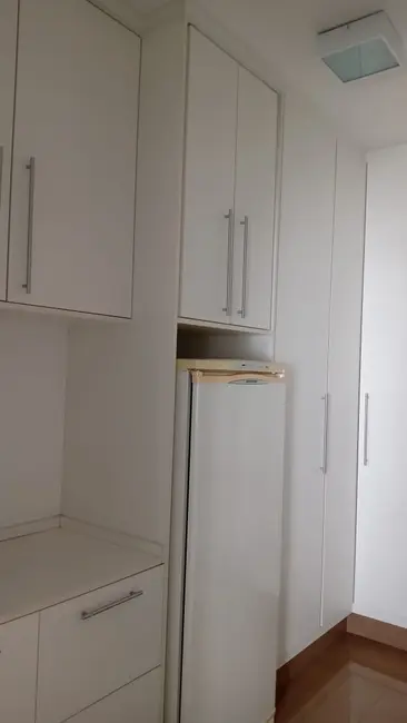 Apartamento com 3 quartos à venda, 129m2 em Santa Cecília, São Paulo - SP - imagem 9 Foto 9 de Apartamento com 3 quartos à venda, 129m2 em Santa Cecília, São Paulo - SP