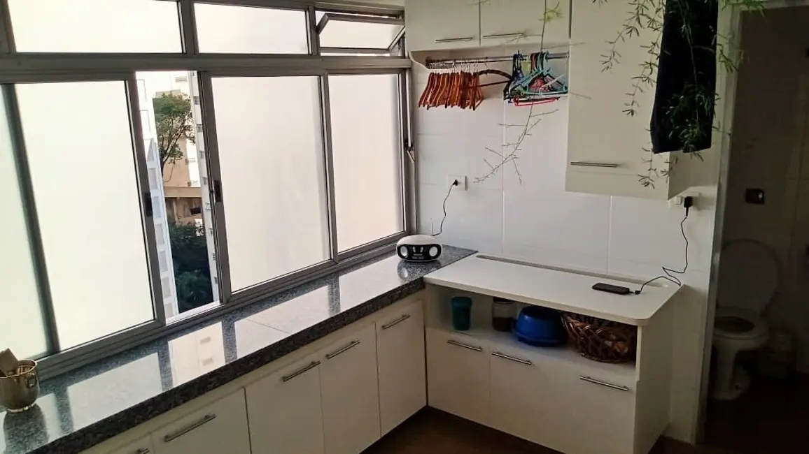 Apartamento com 3 quartos à venda, 129m2 em Santa Cecília, São Paulo - SP - imagem 1 Foto 1 de Apartamento com 3 quartos à venda, 129m2 em Santa Cecília, São Paulo - SP