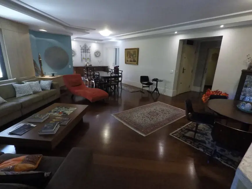 Foto 2 de Apartamento com 4 quartos à venda, 240m2 em Higienópolis, São Paulo - SP