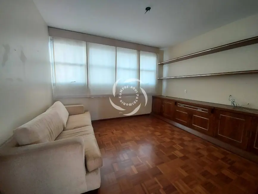 Apartamento com 3 quartos à venda e para alugar, 200m2 em Jardim Paulista, São Paulo - SP - imagem 8 Foto 8 de Apartamento com 3 quartos à venda e para alugar, 200m2 em Jardim Paulista, São Paulo - SP