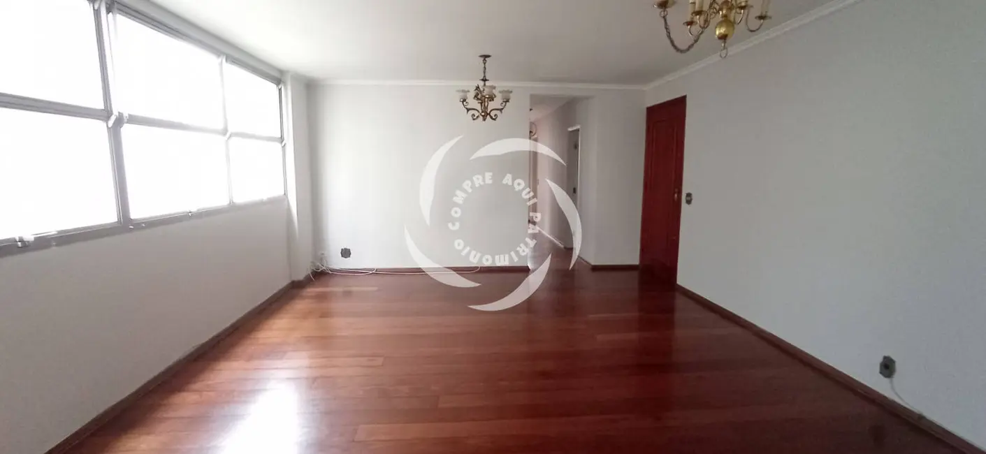 Apartamento com 3 quartos à venda, 135m2 em Santa Cecília, São Paulo - SP - imagem 4 Foto 4 de Apartamento com 3 quartos à venda, 135m2 em Santa Cecília, São Paulo - SP
