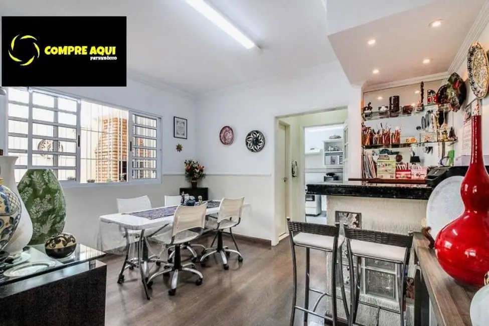 Casa com 3 quartos à venda, 200m2 em Perdizes, São Paulo - SP - imagem 3 Foto 3 de Casa com 3 quartos à venda, 200m2 em Perdizes, São Paulo - SP