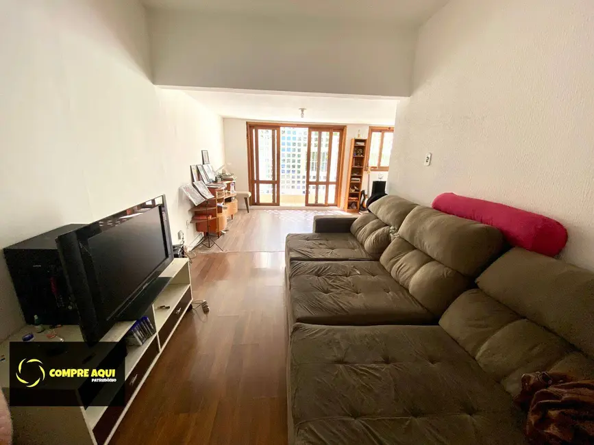 Apartamento com 2 quartos à venda, 112m2 em Vila Buarque, São Paulo - SP - imagem 3 Foto 3 de Apartamento com 2 quartos à venda, 112m2 em Vila Buarque, São Paulo - SP