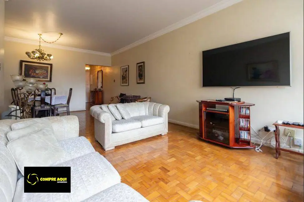 Apartamento com 3 quartos à venda, 143m2 em Higienópolis, São Paulo - SP - imagem 3 Foto 3 de Apartamento com 3 quartos à venda, 143m2 em Higienópolis, São Paulo - SP