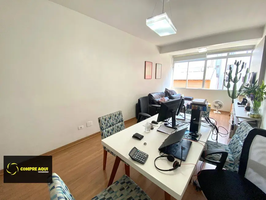 Apartamento com 3 quartos à venda, 100m2 em Santa Cecília, São Paulo - SP - imagem 3 Foto 3 de Apartamento com 3 quartos à venda, 100m2 em Santa Cecília, São Paulo - SP