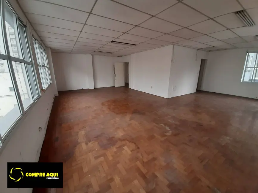 Sala Comercial à venda, 88m2 em República, São Paulo - SP - imagem 4 Foto 4 de Sala Comercial à venda, 88m2 em República, São Paulo - SP