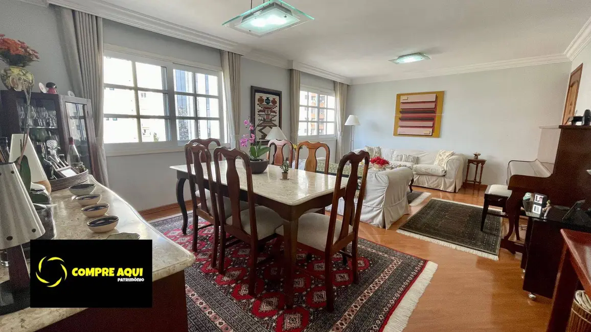 Foto 3 de Apartamento com 3 quartos à venda, 115m2 em Pacaembu, São Paulo - SP