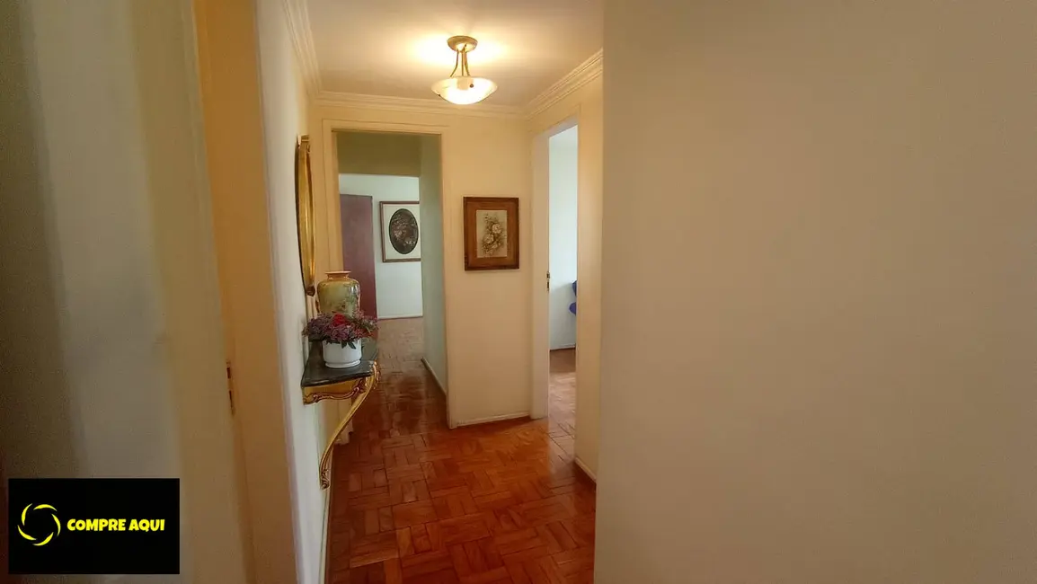 Apartamento com 3 quartos à venda, 130m2 em Santa Cecília, São Paulo - SP - imagem 8 Foto 8 de Apartamento com 3 quartos à venda, 130m2 em Santa Cecília, São Paulo - SP