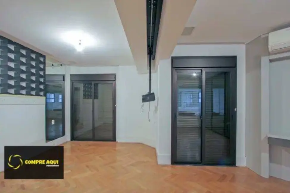 Apartamento com 3 quartos à venda, 200m2 em Santa Cecília, São Paulo - SP - imagem 8 Foto 8 de Apartamento com 3 quartos à venda, 200m2 em Santa Cecília, São Paulo - SP