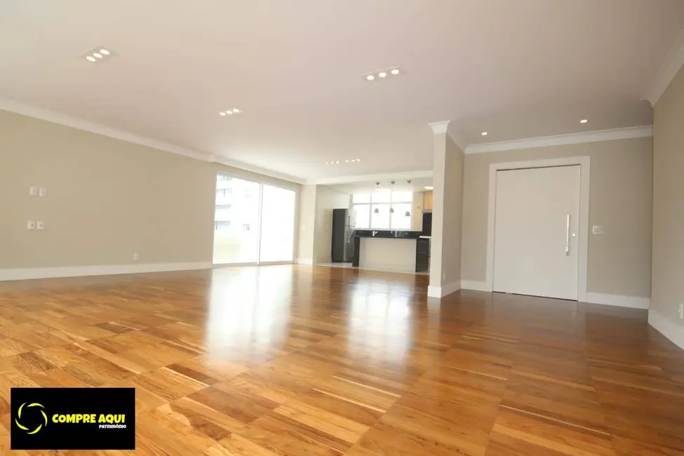 Foto 2 de Apartamento com 3 quartos à venda, 210m2 em Higienópolis, São Paulo - SP