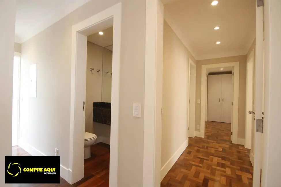Apartamento com 3 quartos à venda, 210m2 em Higienópolis, São Paulo - SP - imagem 9 Foto 9 de Apartamento com 3 quartos à venda, 210m2 em Higienópolis, São Paulo - SP