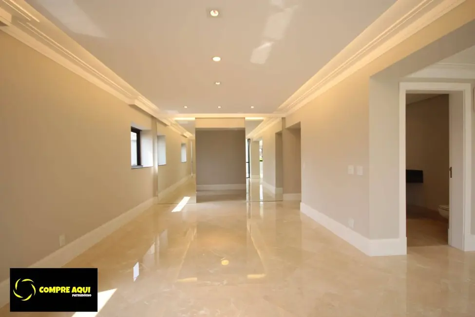 Apartamento com 3 quartos à venda e para alugar, 285m2 em Higienópolis, São Paulo - SP - imagem 4 Foto 4 de Apartamento com 3 quartos à venda e para alugar, 285m2 em Higienópolis, São Paulo - SP