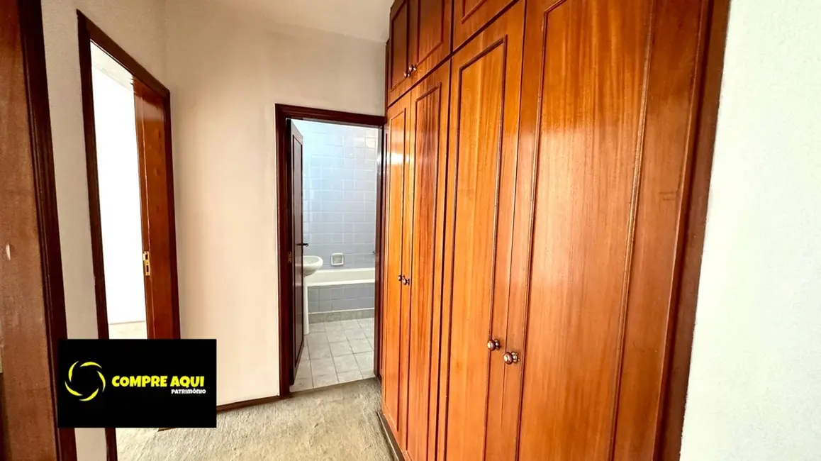 Apartamento com 2 quartos à venda, 110m2 em Vila Buarque, São Paulo - SP - imagem 8 Foto 8 de Apartamento com 2 quartos à venda, 110m2 em Vila Buarque, São Paulo - SP