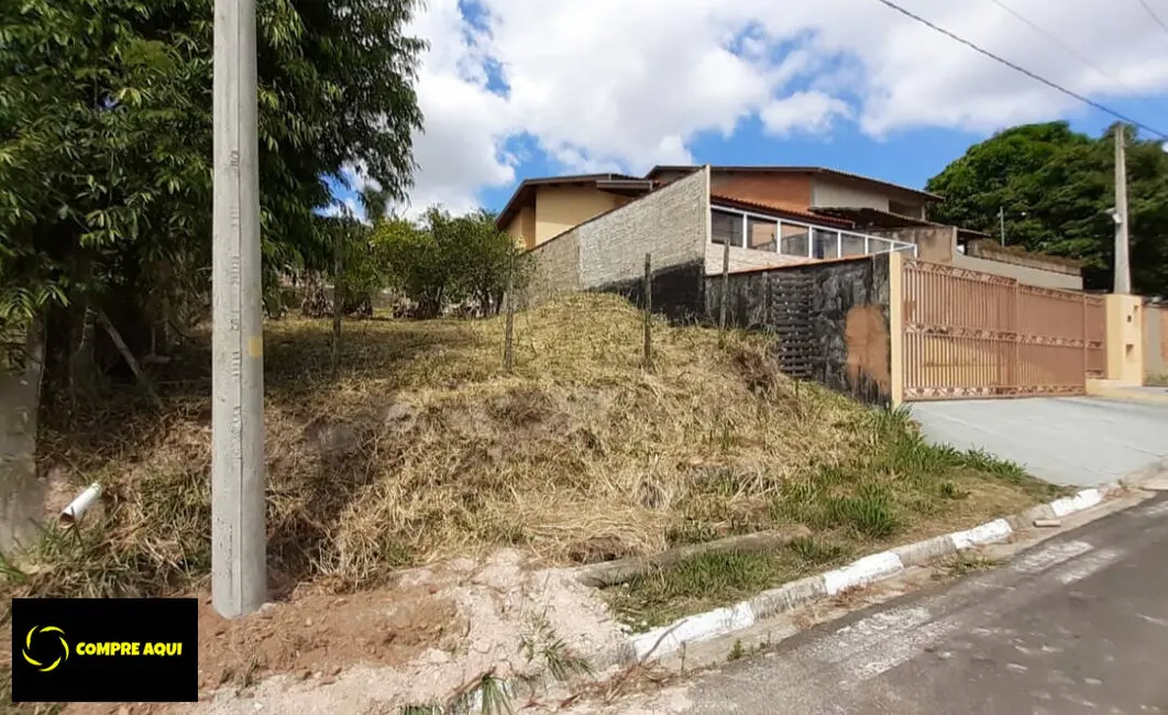 Foto 3 de Terreno / Lote à venda, 300m2 em Aguas De Sao Pedro - SP