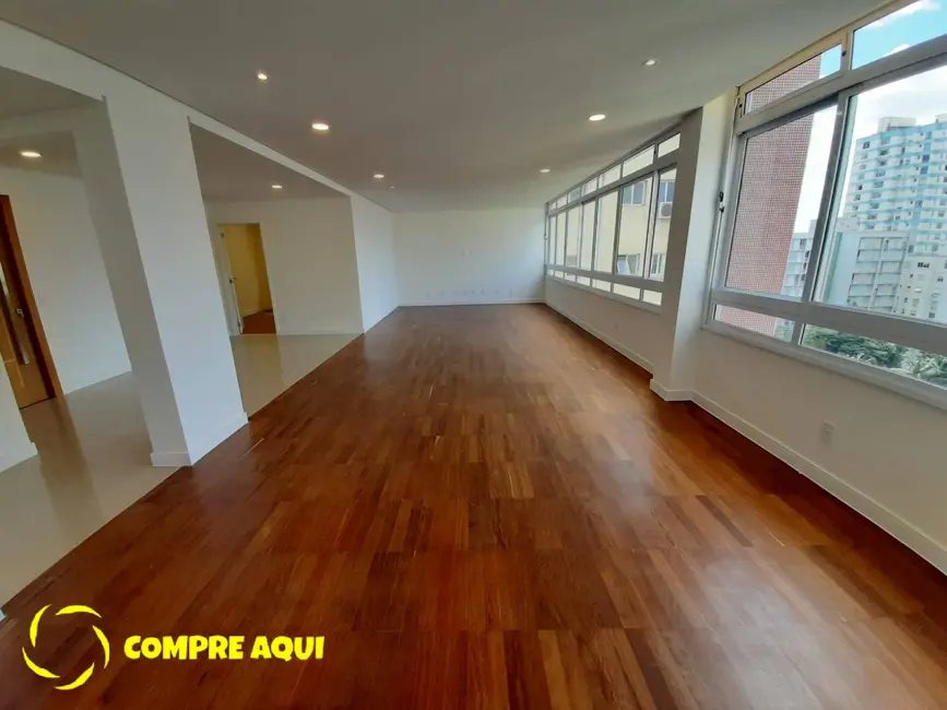 Apartamento com 4 quartos à venda, 218m2 em Higienópolis, São Paulo - SP - imagem 3 Foto 3 de Apartamento com 4 quartos à venda, 218m2 em Higienópolis, São Paulo - SP