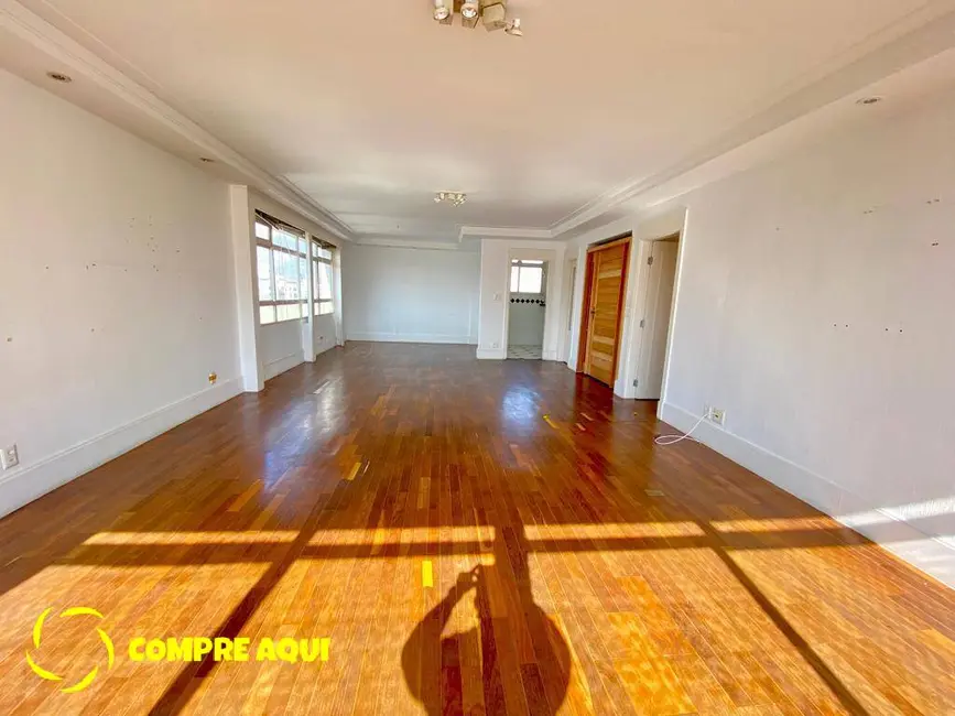 Apartamento com 3 quartos à venda, 185m2 em Consolação, São Paulo - SP - imagem 6 Foto 6 de Apartamento com 3 quartos à venda, 185m2 em Consolação, São Paulo - SP