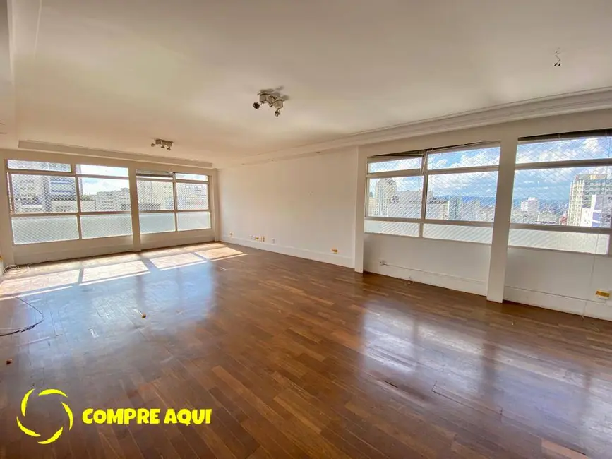 Apartamento com 3 quartos à venda, 185m2 em Consolação, São Paulo - SP - imagem 2 Foto 2 de Apartamento com 3 quartos à venda, 185m2 em Consolação, São Paulo - SP