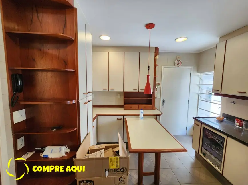 Apartamento com 3 quartos à venda, 149m2 em Santa Cecília, São Paulo - SP - imagem 8 Foto 8 de Apartamento com 3 quartos à venda, 149m2 em Santa Cecília, São Paulo - SP
