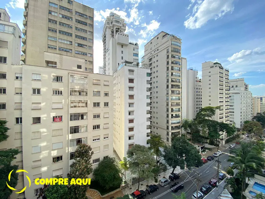Apartamento com 3 quartos à venda, 235m2 em Santa Cecília, São Paulo - SP - imagem 8 Foto 8 de Apartamento com 3 quartos à venda, 235m2 em Santa Cecília, São Paulo - SP
