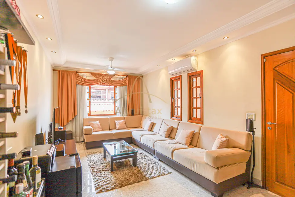 Foto 3 de Casa com 3 quartos à venda, 243m2 em Umuarama, Osasco - SP