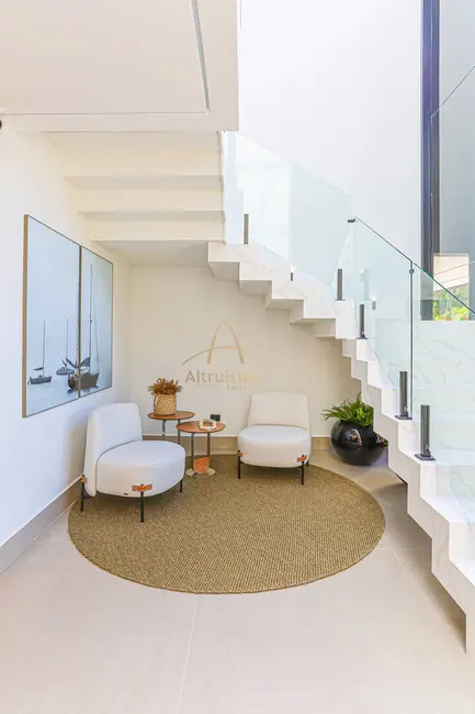 Foto 3 de Casa com 6 quartos à venda, 600m2 em Riviera de São Lourenço, Bertioga - SP