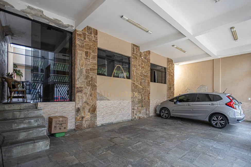 Foto 3 de Casa com 4 quartos à venda, 511m2 em Vila Yolanda, Osasco - SP