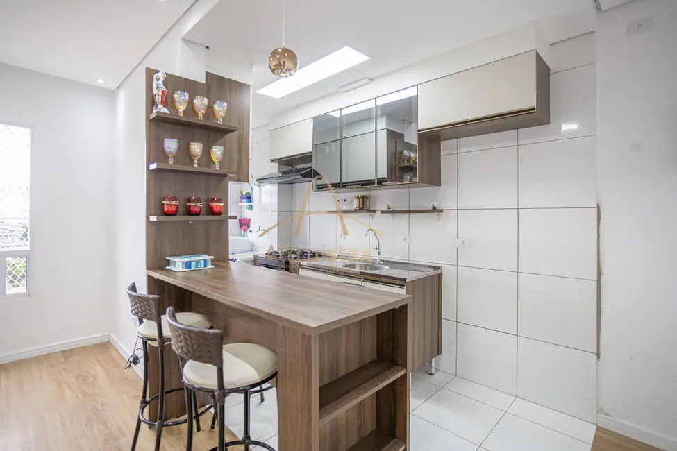 Foto 3 de Apartamento com 2 quartos à venda, 50m2 em Três Montanhas, Osasco - SP