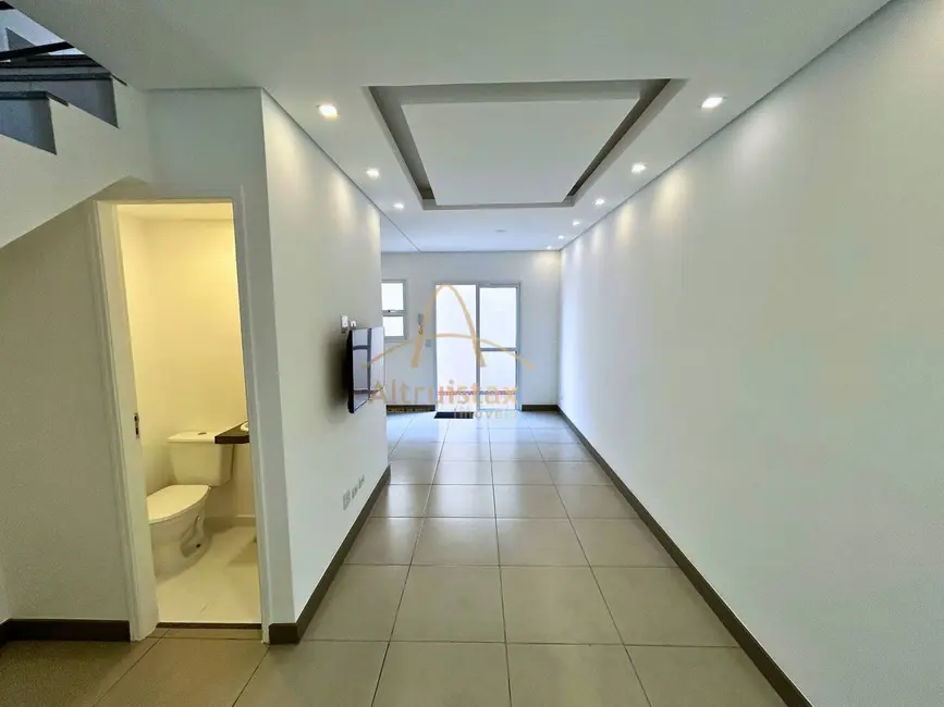 Foto 2 de Casa com 2 quartos à venda, 60m2 em Jaguaribe, Osasco - SP