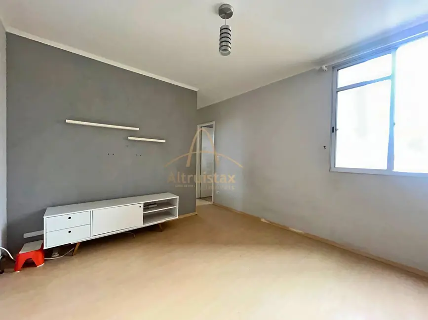 Foto 2 de Apartamento com 2 quartos à venda, 56m2 em Jardim Roberto, Osasco - SP